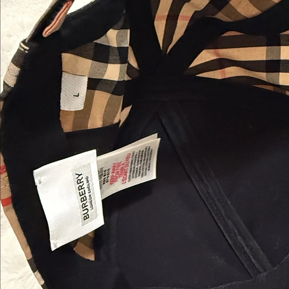 Burberry Classic Check Cap in Tan and Black
